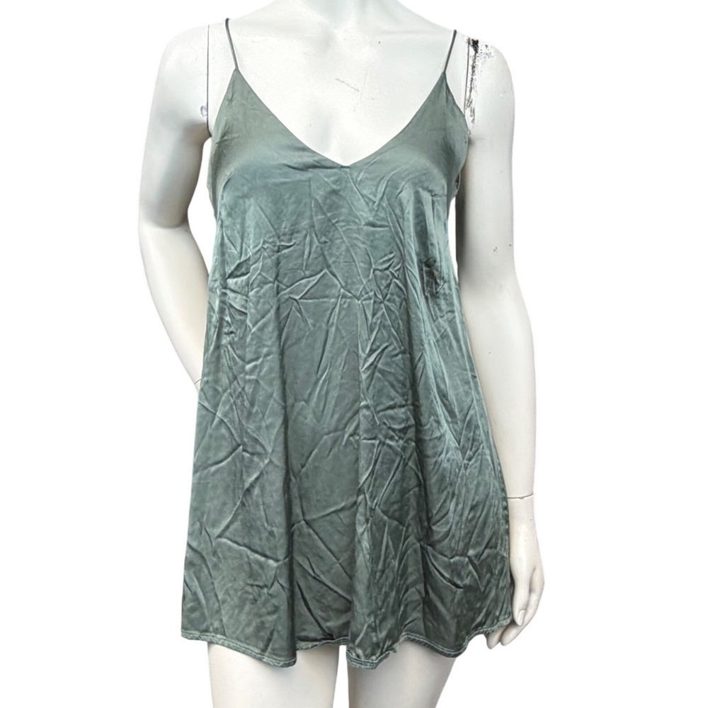 H&M Satin Longline Camisole Sage Green V-Neck Y2K Style Fairycore 90's Style 4
